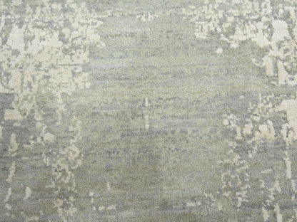 Modern / Contemporary hand-knotted wool/silk rug in Gray, 9' x 11'11" — SKU O075678 (view 8)