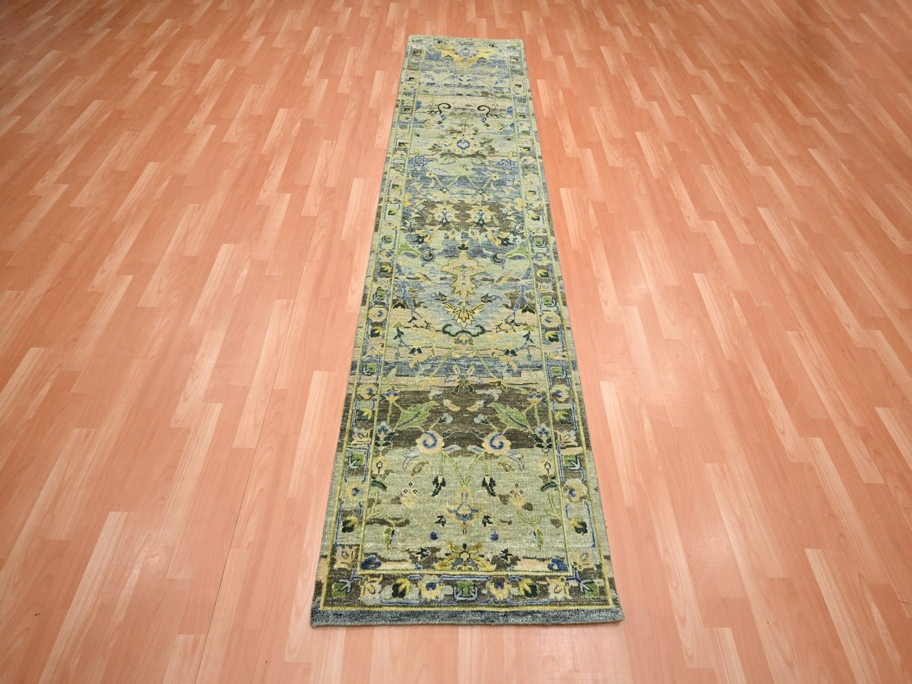 Green 2'7" x 10'5" Transitional Hand knotted Wool Rug - Sku: O075688