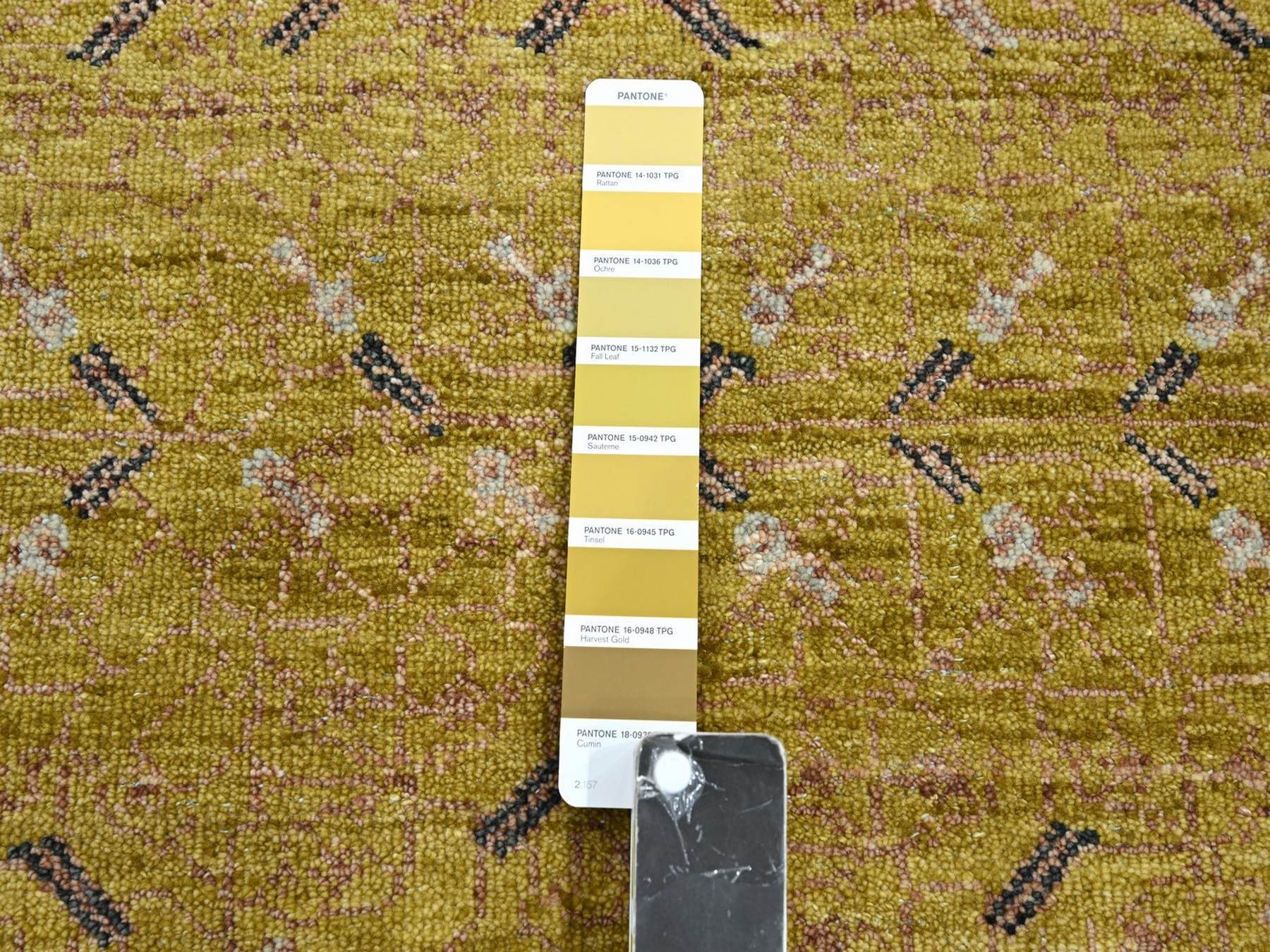 Transitional hand-knotted wool rug in Yellow & Gray, 9'1" x 12'1" — SKU O075692 (view 7)