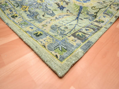 Transitional hand-knotted wool rug in Green, 9' x 12'1" — SKU O075714 (view 6)