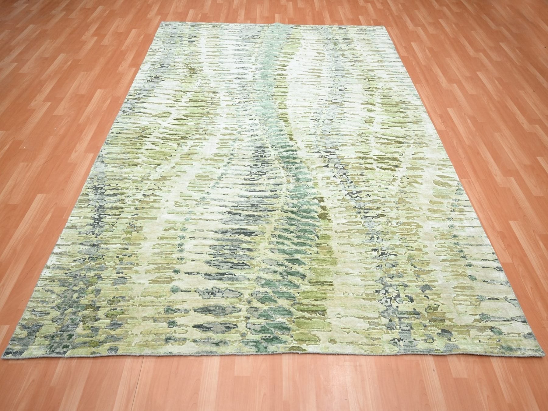 Green 8'0" x 9'10" Modern and Contemporary Hand knotted Silk Rug - Sku: O075725
