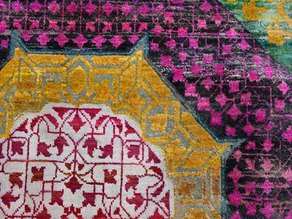 Mamluk Mamluk hand-knotted wool/silk rug in Yellow, 9' x 11'10" — SKU O075726 (view 8)