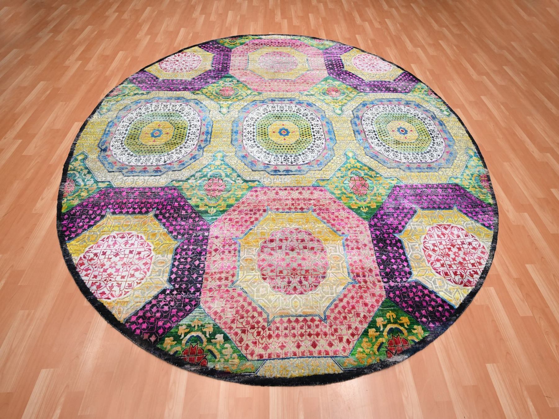 Mamluk Mamluk hand-knotted wool/silk rug in Yellow, 9'10" x 9'10" — SKU O075727 (view 2)