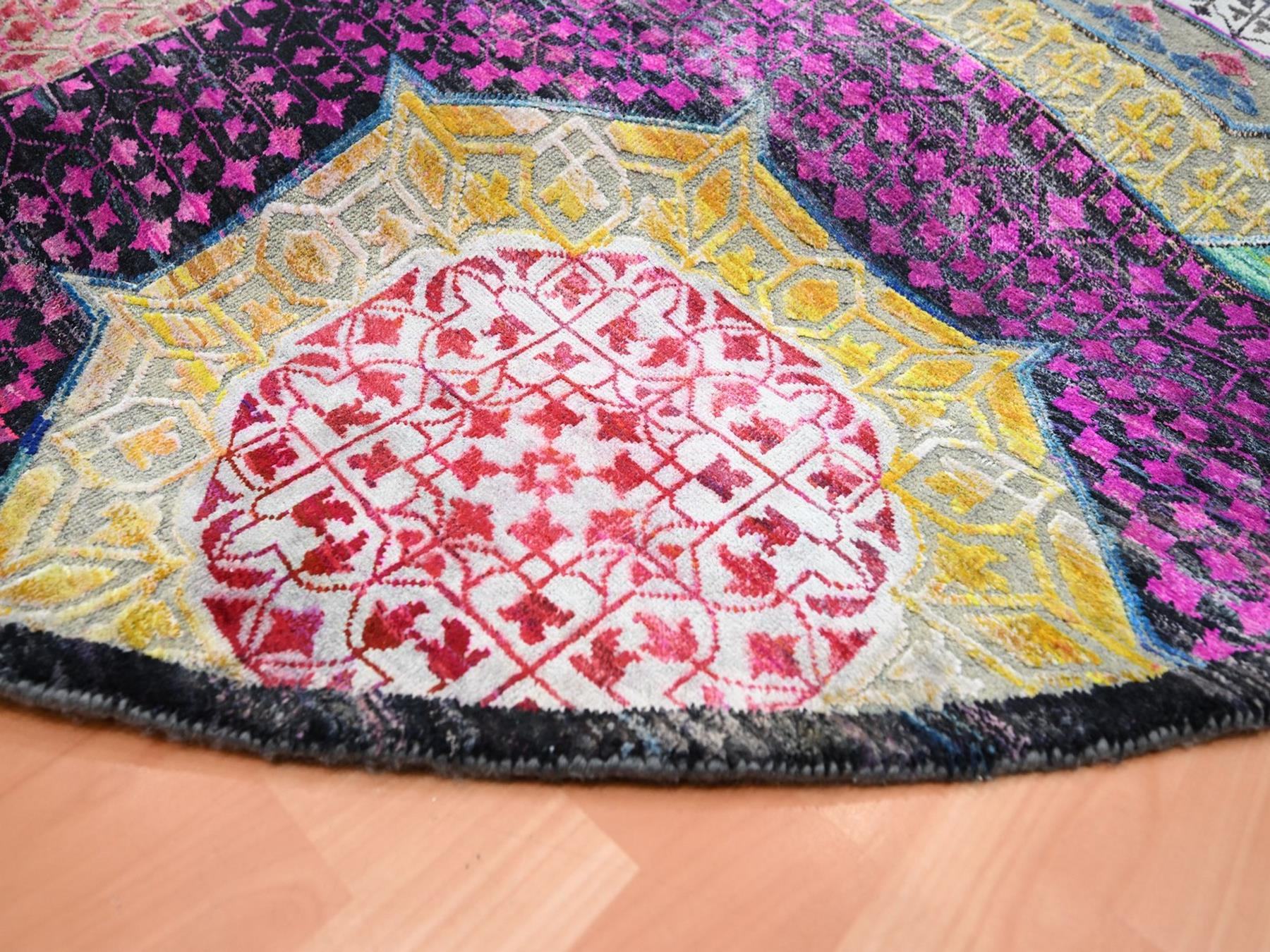 Mamluk Mamluk hand-knotted wool/silk rug in Yellow, 9'10" x 9'10" — SKU O075727 (view 6)