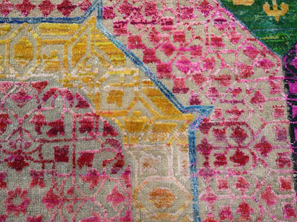 Mamluk Mamluk hand-knotted wool/silk rug in Yellow, 9'10" x 9'10" — SKU O075727 (view 8)