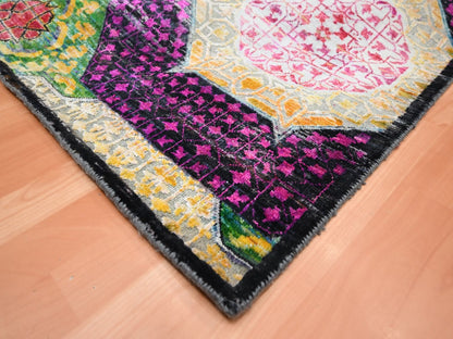 Mamluk Mamluk hand-knotted wool/sari silk rug in Yellow, 7'11" x 10'2" — SKU O075729 (view 6)