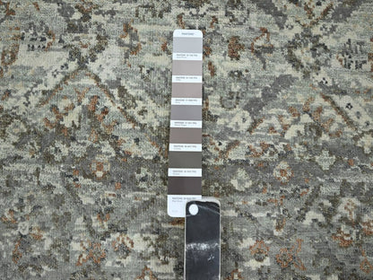 Oushak hand-knotted wool rug in Gray, 5'10" x 5'10" — SKU O075747 (view 4)