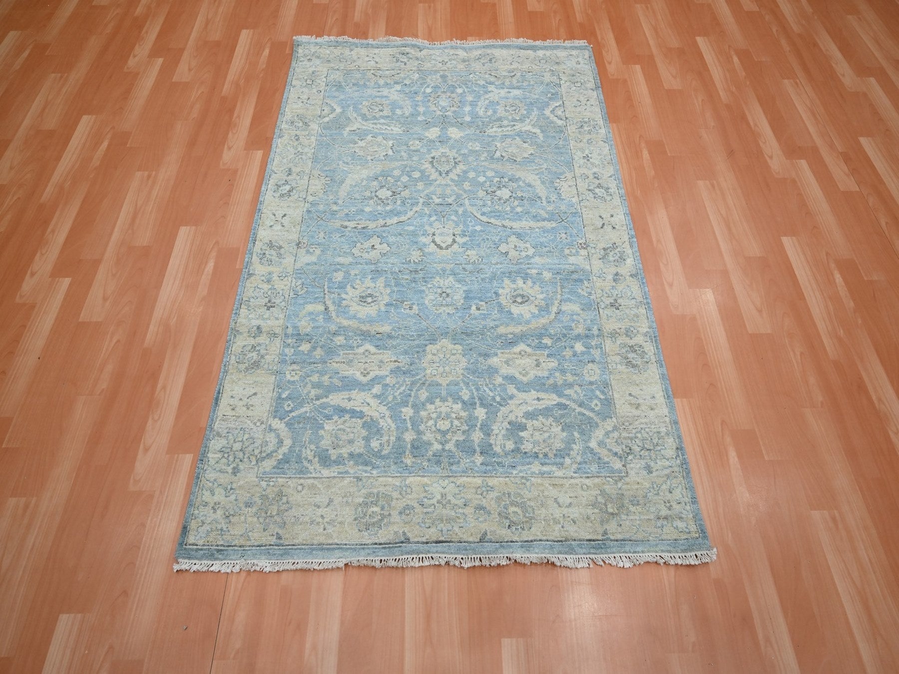 Oushak hand-knotted wool rug in Blue & Ivory, 4' x 5'11" — SKU O075777 (view 2)