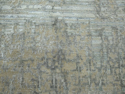 Modern / Contemporary hand-knotted wool/silk rug in Gray, 6' x 8'11" — SKU O075835 (view 8)
