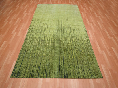 Green 6'0" x 9'5" Modern and Contemporary Hand knotted Wool Rug - Sku: O075836