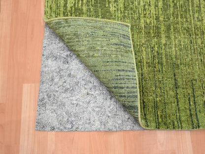 Green 3'1" x 5'1" Modern and Contemporary Hand knotted Wool Rug - Sku: O075838