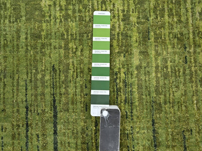 Green 3'1" x 5'1" Modern and Contemporary Hand knotted Wool Rug - Sku: O075838