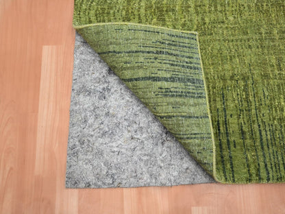 Green 2'7" x 8'5" Modern and Contemporary Hand knotted Wool Rug - Sku: O075839