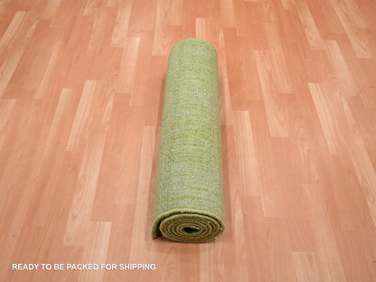 Green 2'7" x 8'5" Modern and Contemporary Hand knotted Wool Rug - Sku: O075839