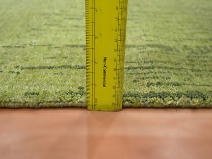 Green 2'7" x 6'1" Modern and Contemporary Hand knotted Wool Rug - Sku: O075842