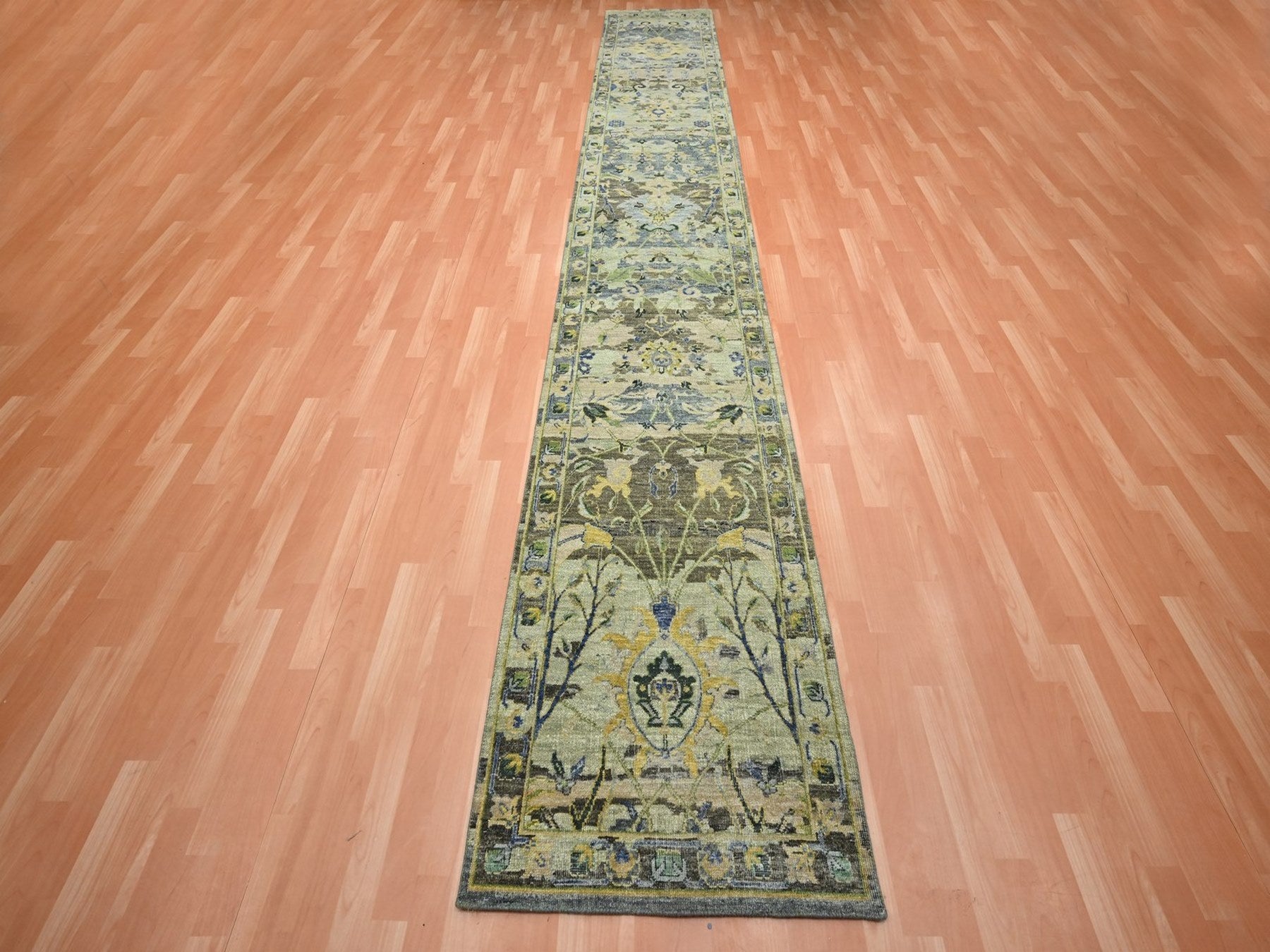 Green 2'8" x 16'3" Transitional Hand knotted Wool Rug - Sku: O075846