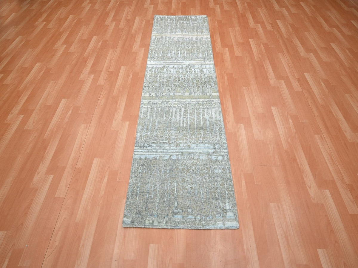 Modern / Contemporary hand-knotted wool/silk runner in Gray & Beige, Ivory, 2'5" x 8' — SKU O075849 (view 2)