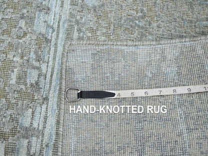 Grey 2'5" x 8'0" Modern and Contemporary Hand knotted Wool/Silk Rug - Sku: O075849