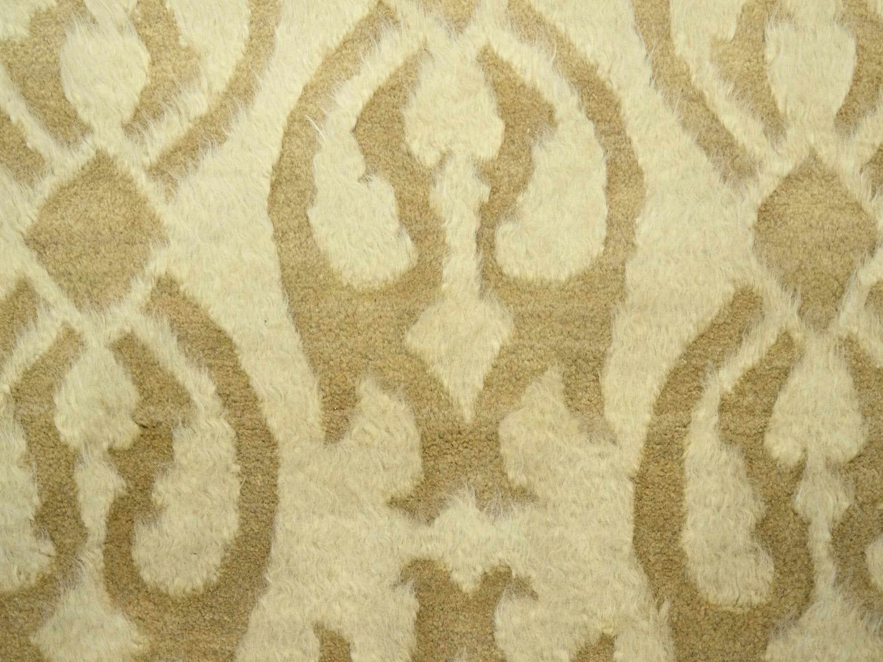 Modern / Contemporary hand-knotted wool rug in Ivory, 9'3" x 12'3" — SKU O075871 (view 8)
