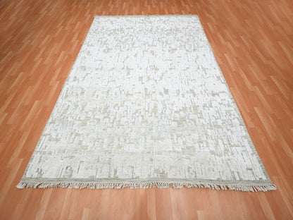 Ivory 7'10" x 10'2" Modern / Contemporary Hand knotted Silk Rug - Sku: O075874