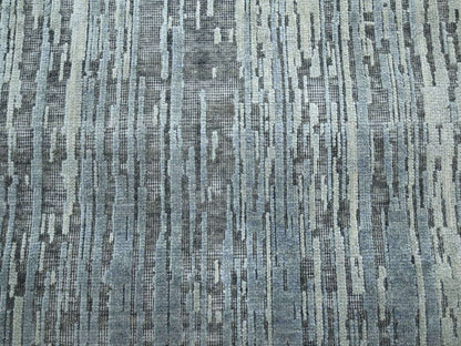 Modern / Contemporary hand-knotted wool rug in Gray, 12'1" x 15'1" — SKU O075886 (view 8)