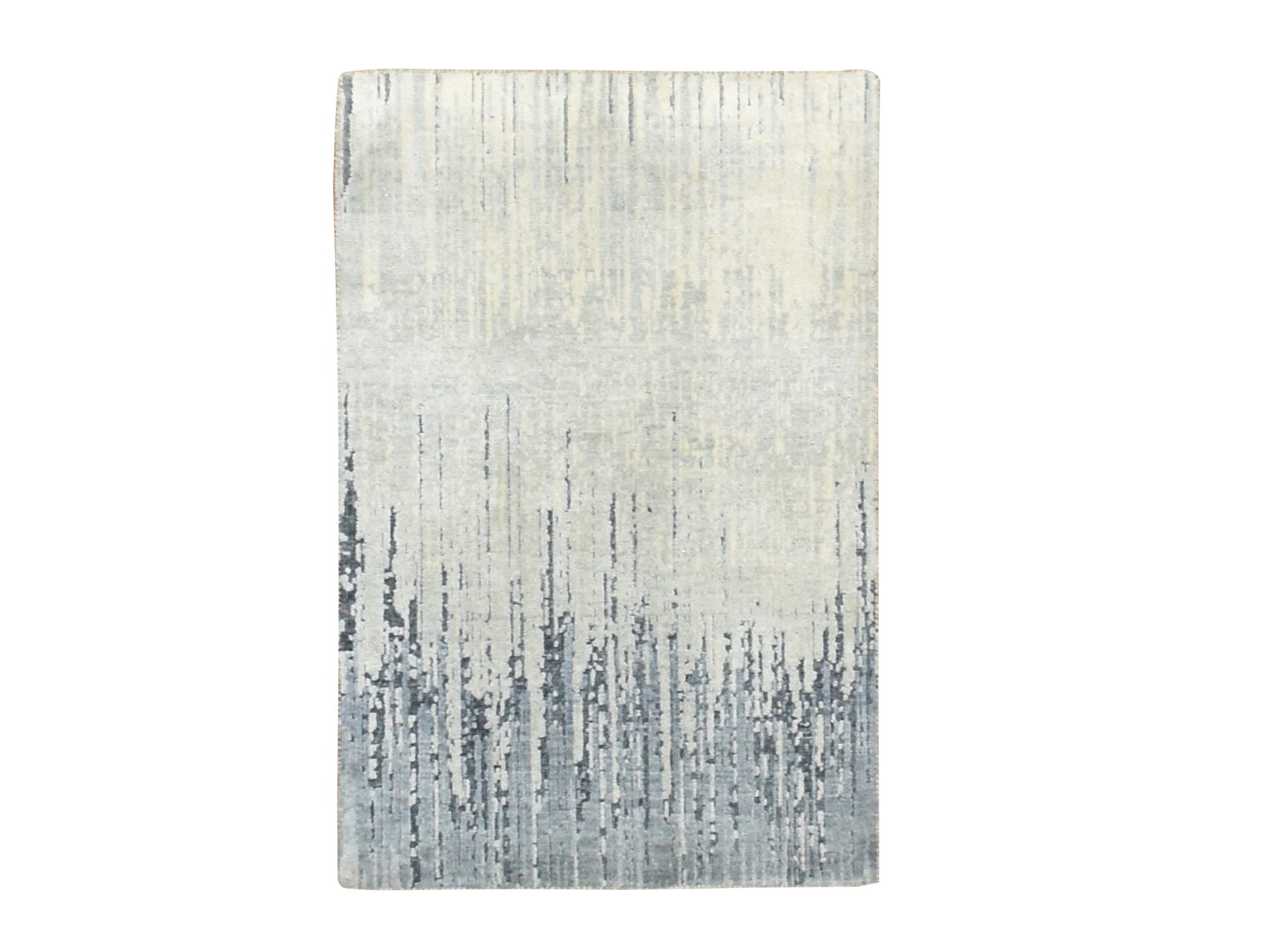 Modern / Contemporary hand-knotted wool rug in Gray, 2' x 3' — SKU O075917