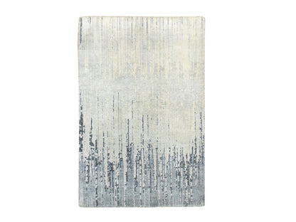Modern / Contemporary hand-knotted wool rug in Gray, 2' x 3' — SKU O075917