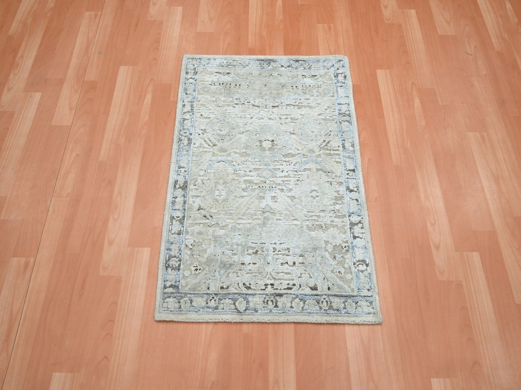 Grey 2'0" x 3'0" Oushak And Peshawar Hand knotted Silk Rug - Sku: O075918