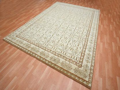 Fine Oriental hand-knotted wool rug in Ivory, 8'11" x 12'3" — SKU O075947 (view 3)