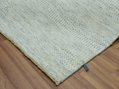 Ivory 5'10" x 9'1" Modern and Contemporary Hand knotted Wool Rug - Sku: O076024
