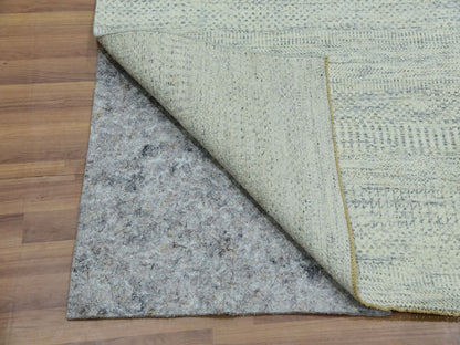 Ivory 5'4" x 7'1" Modern and Contemporary Hand knotted Wool Rug - Sku: O076026