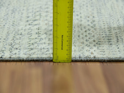 Ivory 2'7" x 10'1" Modern and Contemporary Hand knotted Wool Rug - Sku: O076027