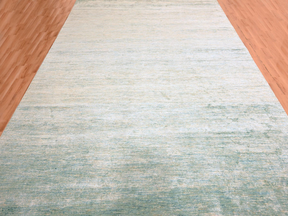 Modern / Contemporary hand-knotted silk rug in Green, 9'0" x 12'3", SKU O076070