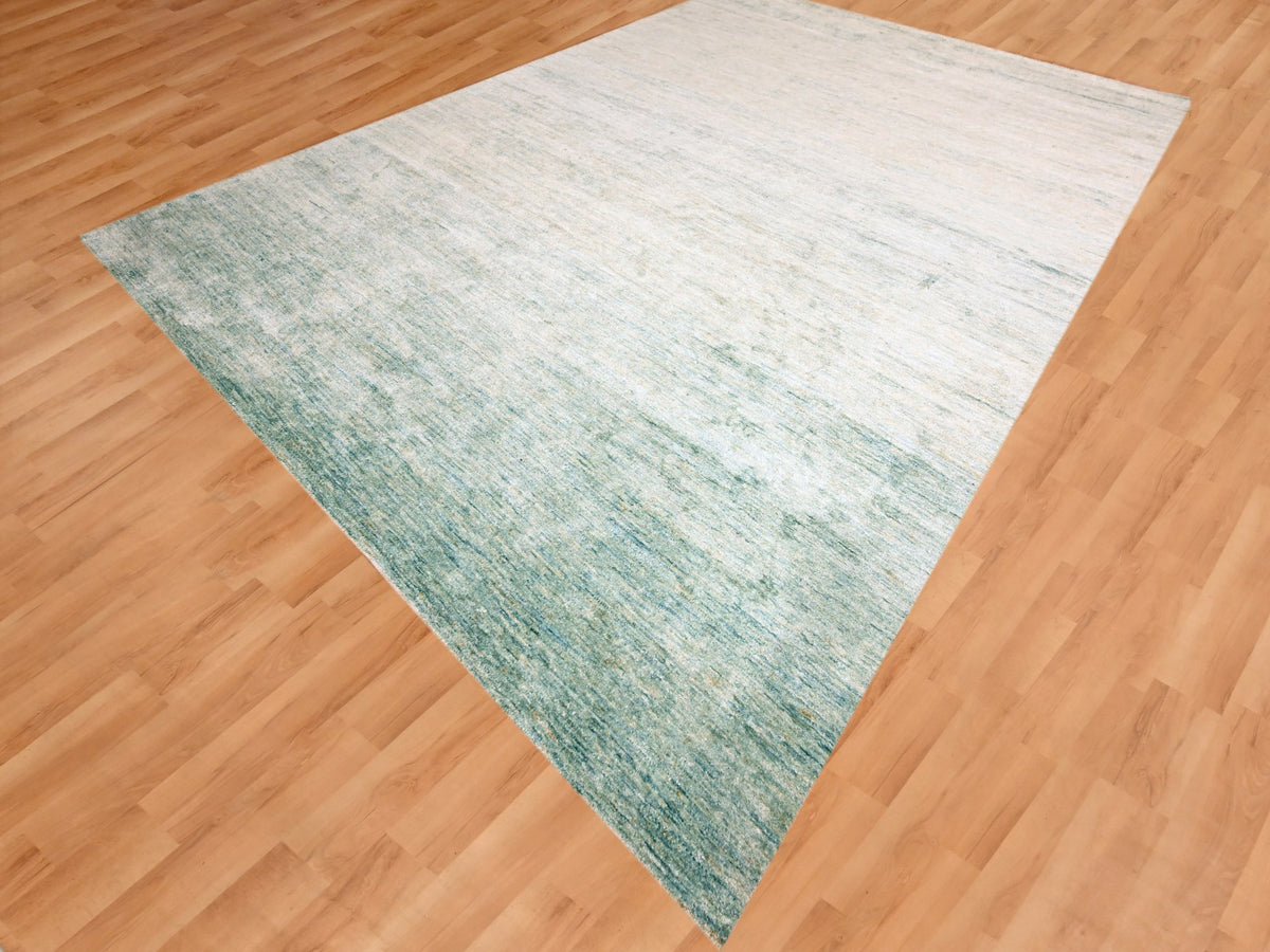 Modern / Contemporary hand-knotted silk rug in Green, 9'0" x 12'3", SKU O076070