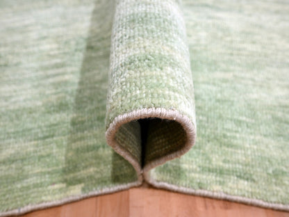 Modern / Contemporary hand-knotted wool rug in Green, 9'4" x 12'4", SKU O076080