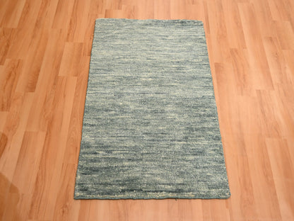 Modern / Contemporary hand-knotted wool rug in Gray, 2' x 3' — SKU O076097 (view 2)