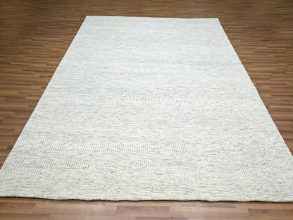 Ivory 8'2" x 10'0" Modern and Contemporary Hand knotted Wool Rug - Sku: O076147