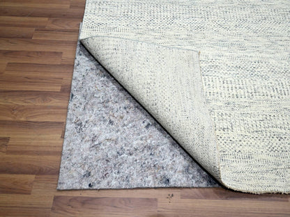 Modern / Contemporary hand-knotted wool rug in Ivory, 8'2" x 10'0", SKU O076147