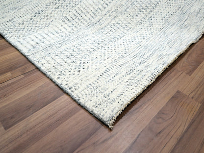 Ivory 8'2" x 10'0" Modern and Contemporary Hand knotted Wool Rug - Sku: O076147