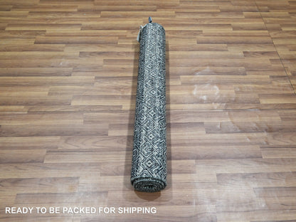 Grey 3'1" x 4'11" Modern / Contemporary Hand knotted Wool Rug - Sku: O076156