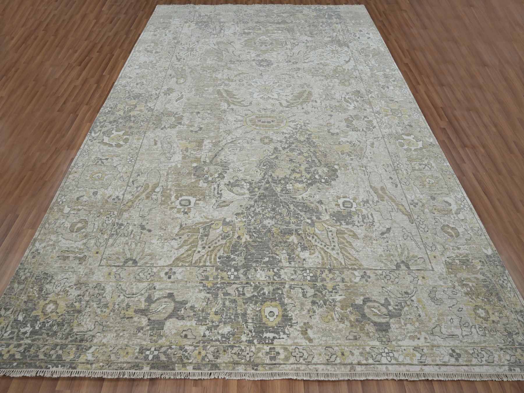 Sultanabad Oushak hand-knotted wool rug in Gray, 9'2" x 12'5" — SKU O076169 (view 2)