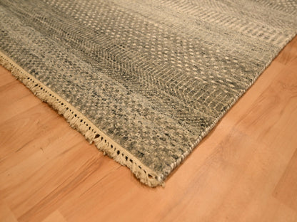 Modern / Contemporary hand-knotted wool rug in Gray, 8' x 10'3" — SKU O076178 (view 6)