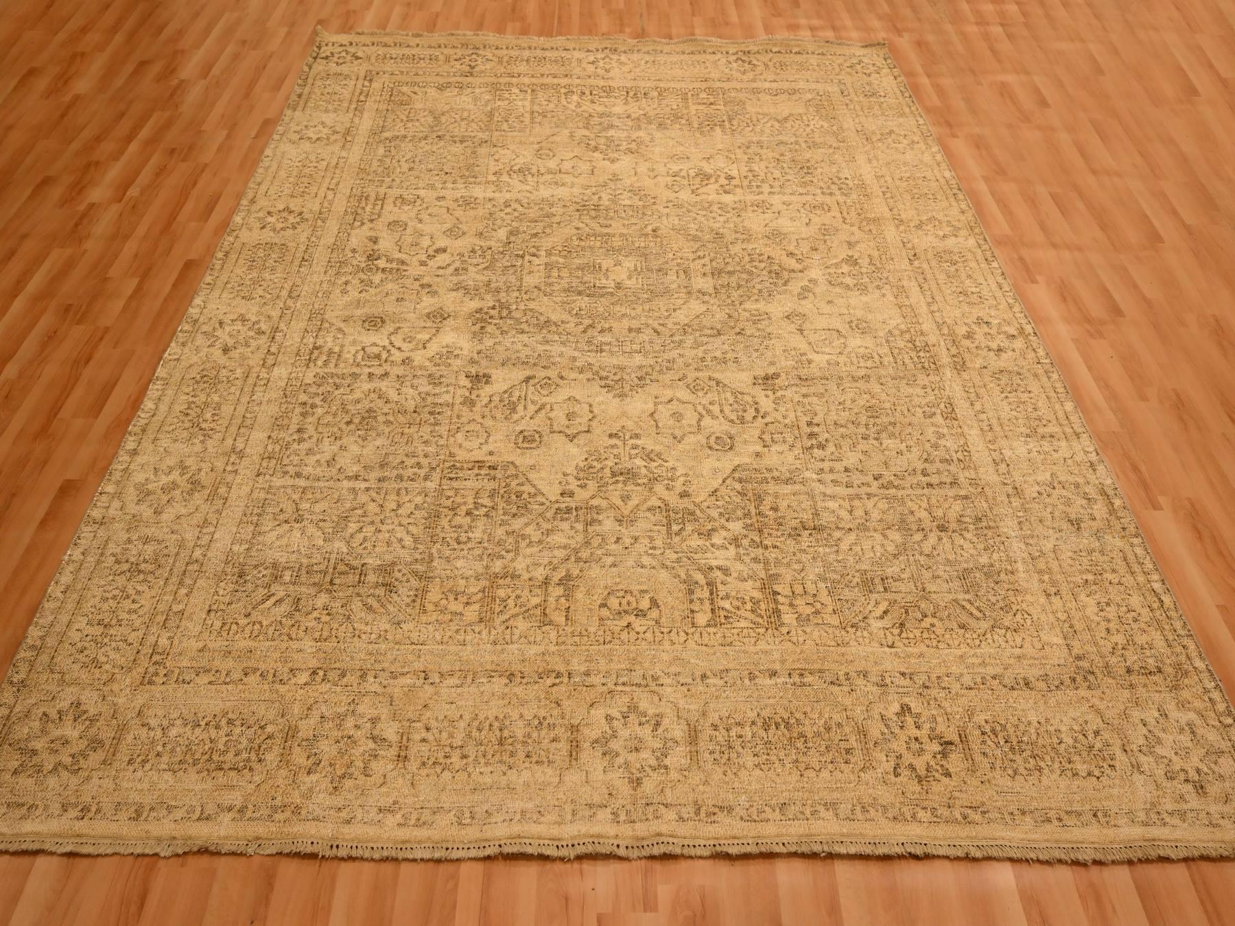 Brown 7'9" x 10'3" Mamluk Hand knotted Wool Rug - Sku: O076180