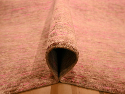 Modern / Contemporary hand-knotted sari silk rug in Pink, 7'9" x 10' — SKU O076187 (view 5)