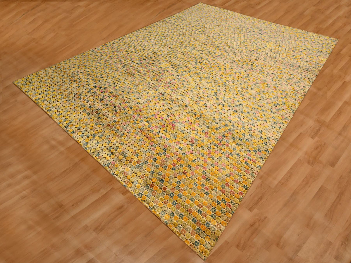 Modern / Contemporary hand-knotted sari silk rug in Yellow, 8'10" x 12'2" — SKU O076201 (view 3)