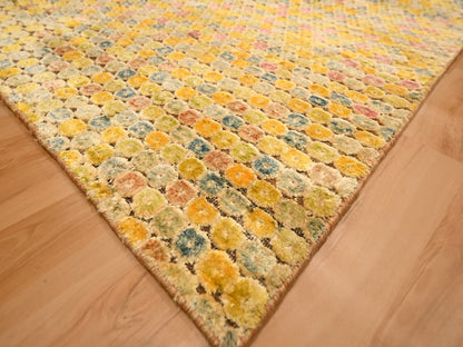 Modern / Contemporary hand-knotted sari silk rug in Yellow, 8'10" x 12'2" — SKU O076201 (view 6)