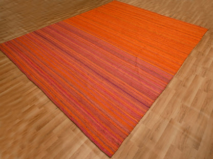 Kilim Modern / Contemporary hand-knotted wool/sari silk rug in Orange, 8' x 10'1" — SKU O076210 (view 3)