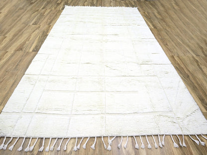 Ivory 10'1" x 14'0" Tribal Hand knotted Wool Rug - Sku: O076211