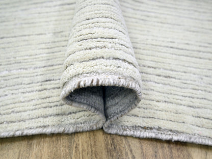 Modern / Contemporary hand-knotted wool rug in Ivory, 9' x 12' — SKU O076215 (view 5)