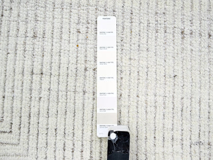 Modern / Contemporary hand-knotted wool rug in Ivory, 9' x 12' — SKU O076215 (view 7)